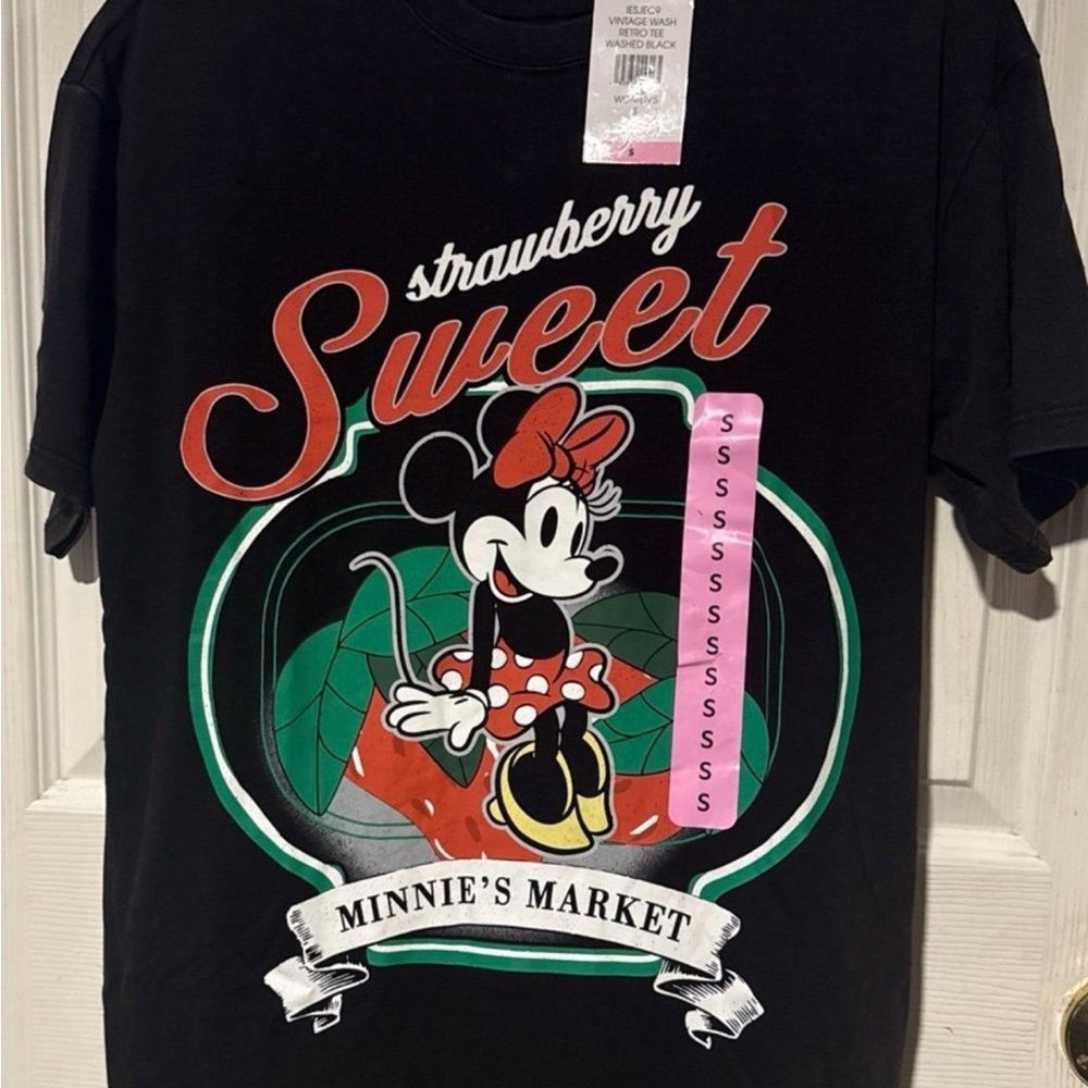 Black Minnie 'Strawberry Sweet' Graphic Tee